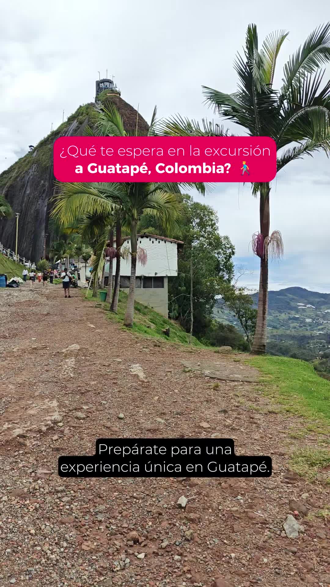 ¿Qué te espera en la excursión a Guatapé, Colombia? 🚶♂️ Prepárate para una experiencia única en Guatapé.