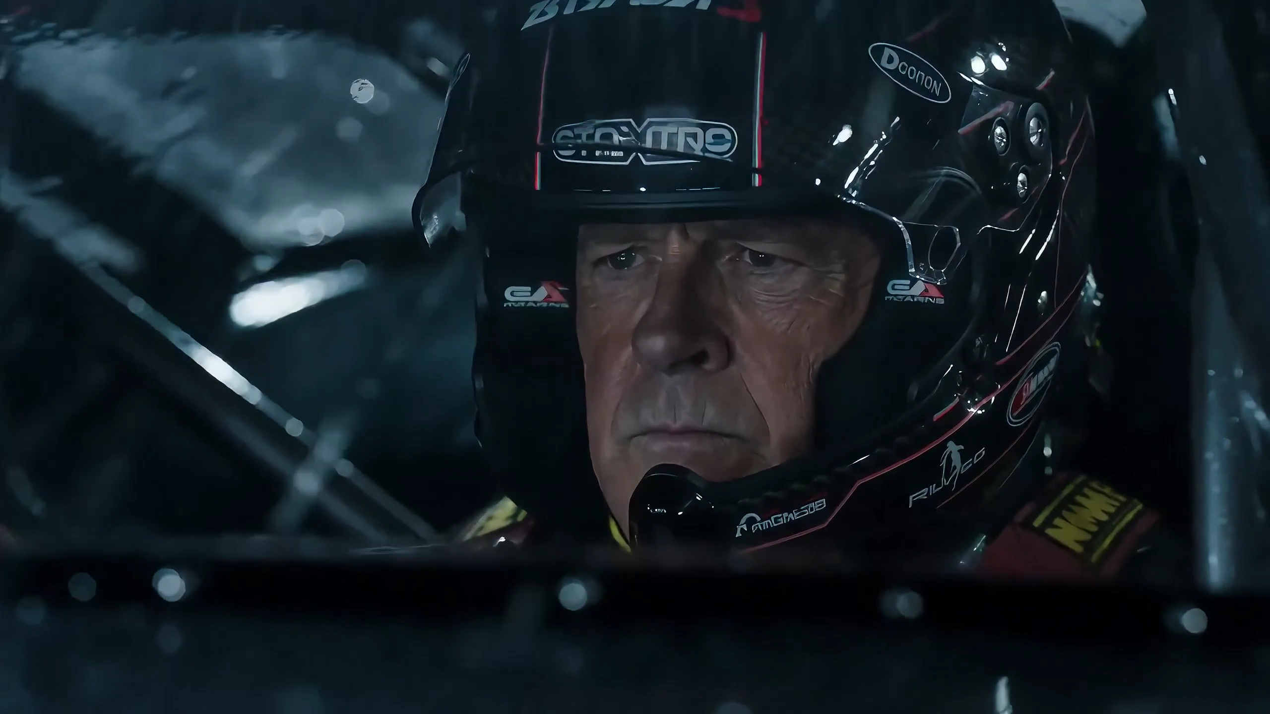 High Stakes on Wet Asphalt: Race for Glory